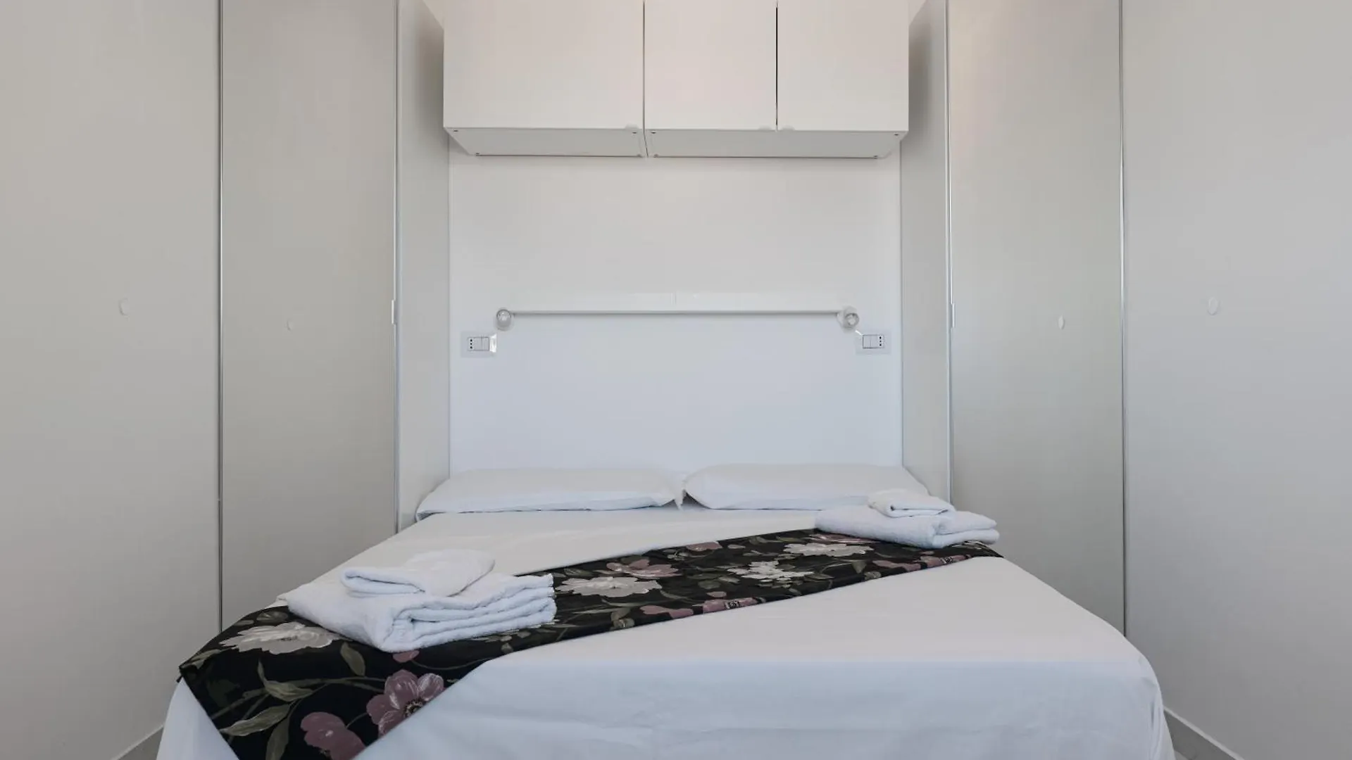 בולוניה Saragozza Apartments
