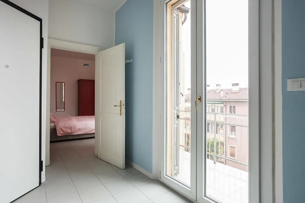 בולוניה Saragozza Apartments