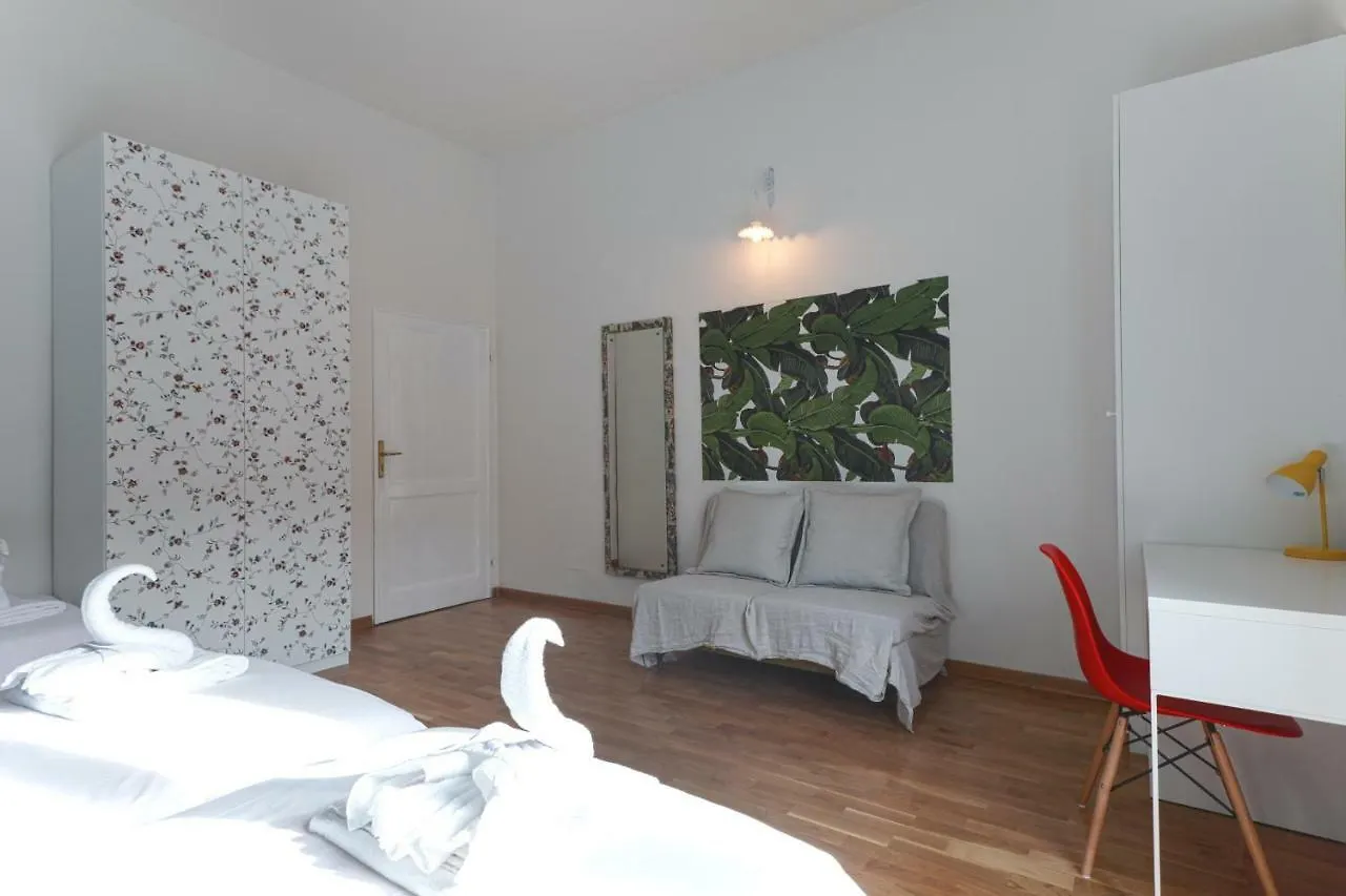 Saragozza Apartments 0*, Bologna